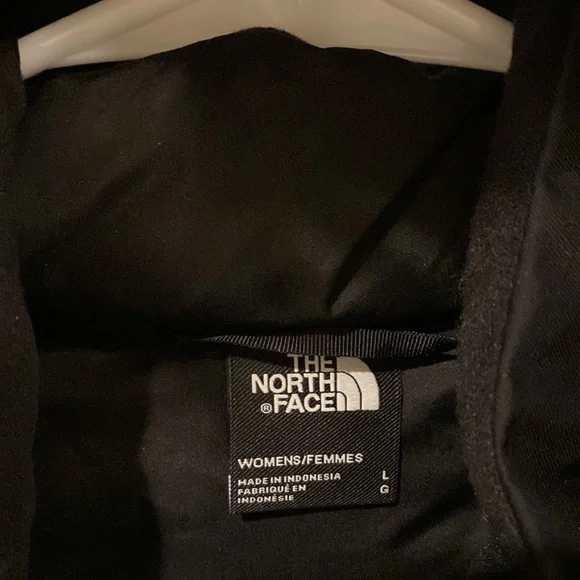 The North Face Jacket - Picture 6 of 15